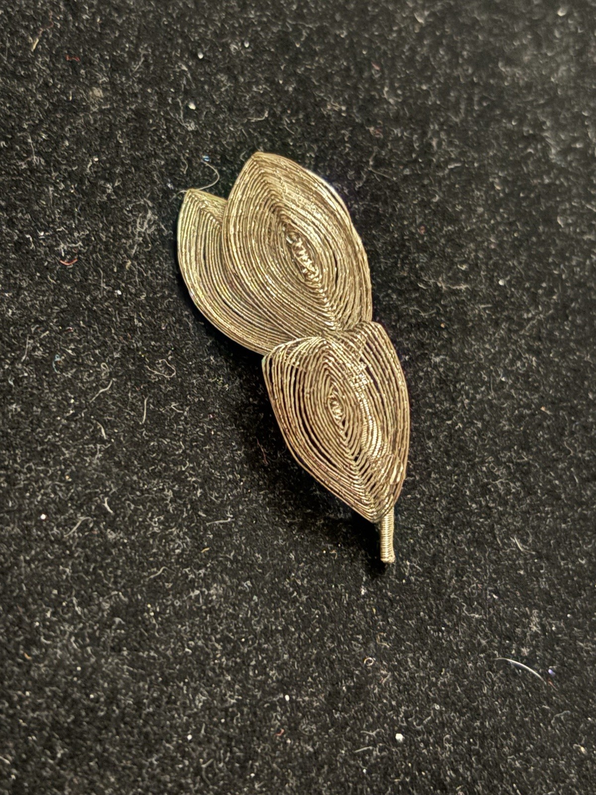 2 Inch Three Leaf Wrapped Wire Silver Colored Brooch Pin (133)