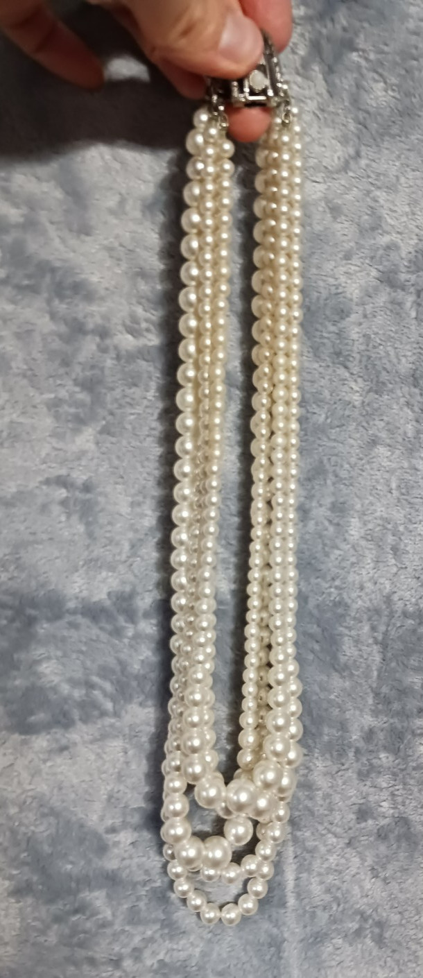 Vintage Sarah Coventry Multi Strand Faux Pearl Necklace Choker Silver Clasp 16in