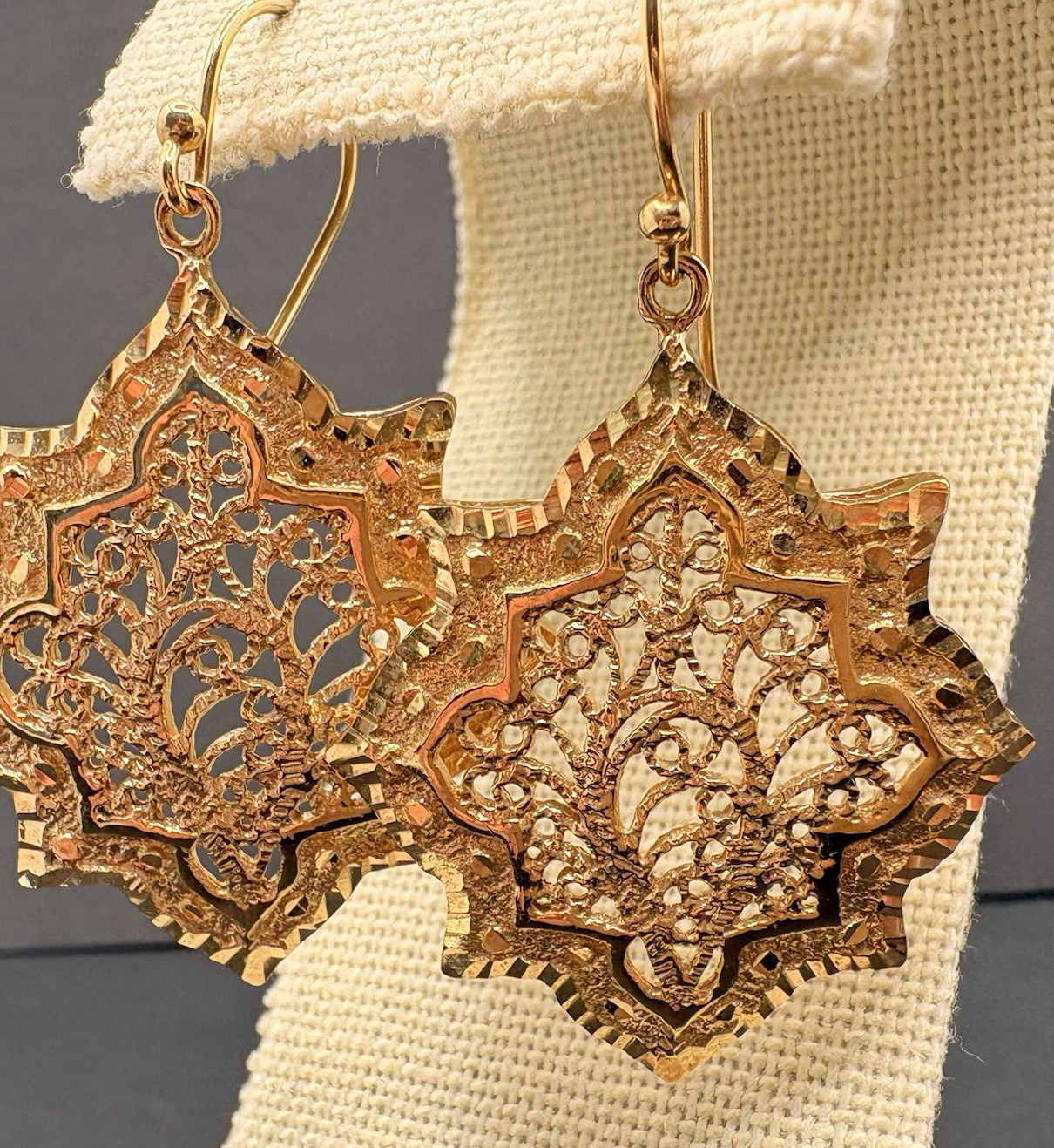 Vintage Filigree Geometric Gold Tone Pierced Earrings Ornate Dangle Drop