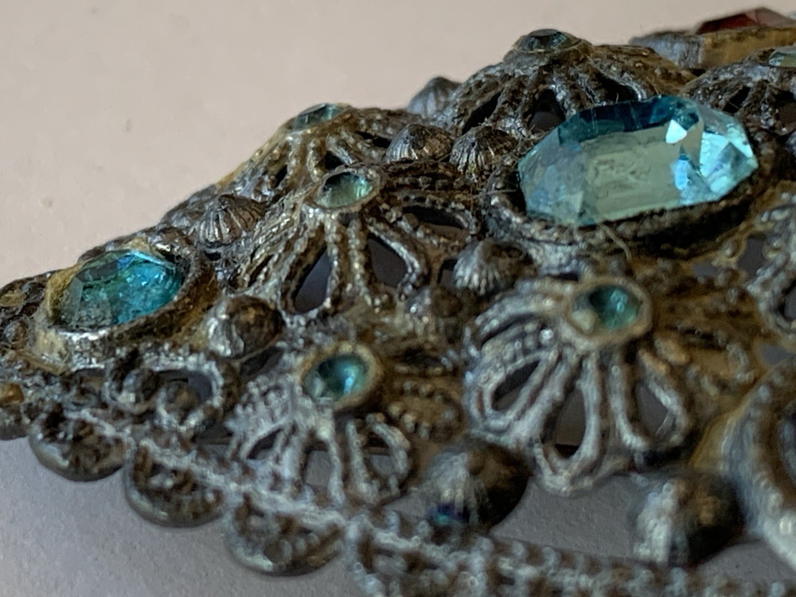 New England Glass Works Antique Brooch Pin Rhinestones Filigree Marked