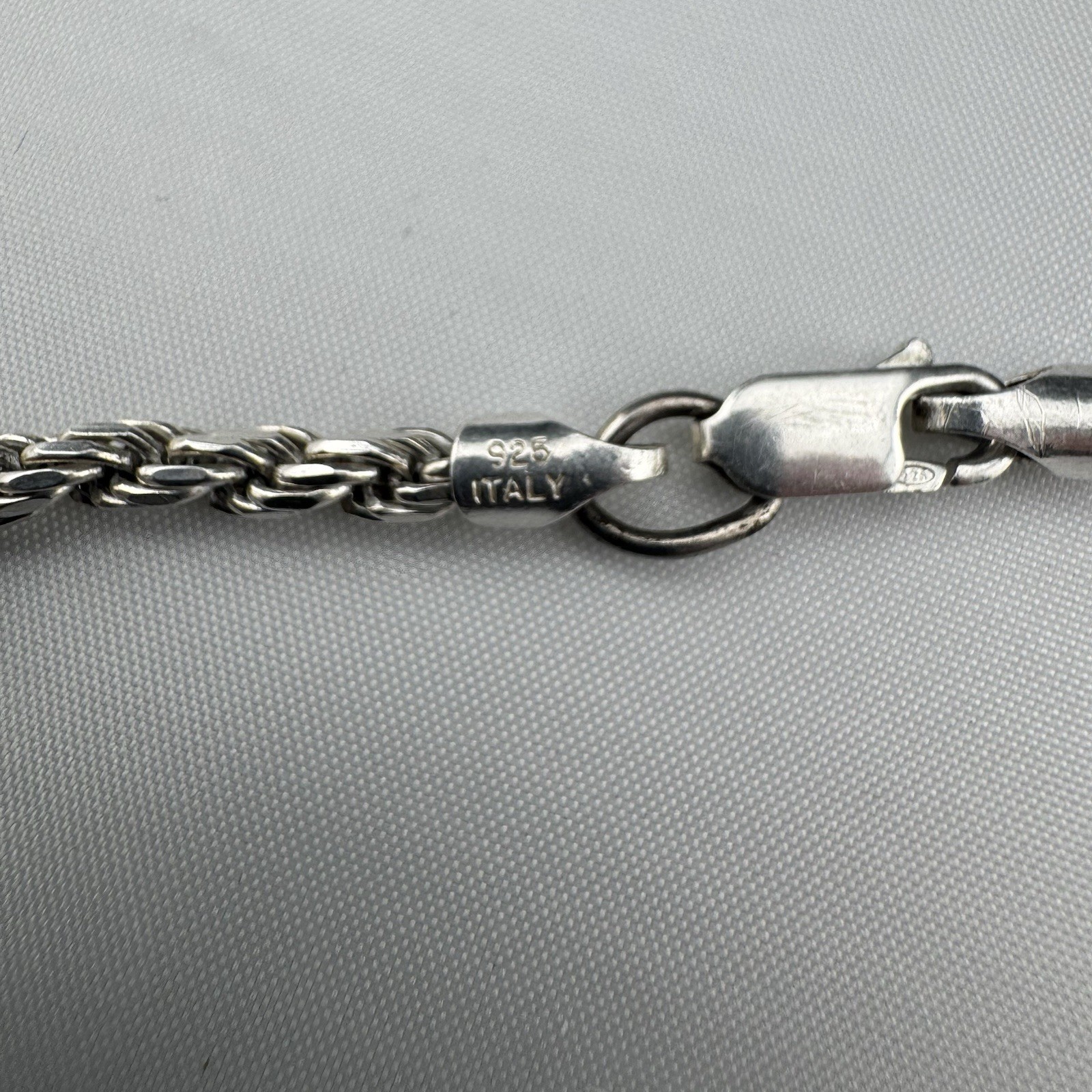 Sterling Silver 925 Twisted Rope PLUX Italy Marked 23.5″ Necklace 21.4g