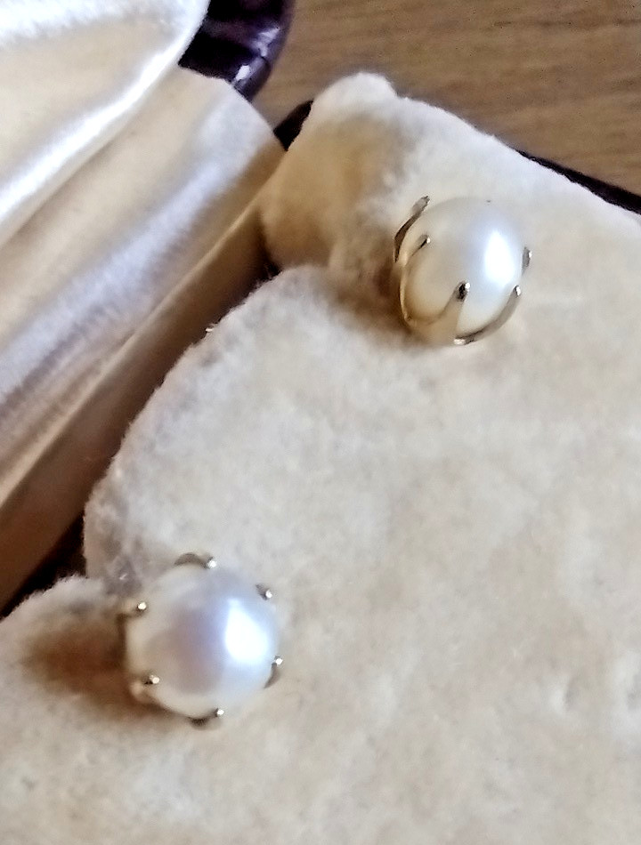ANTIQUE Victorian BDA 10K Gold 4mm Cultured Pearl Threaded Post Pierced EARRINGS