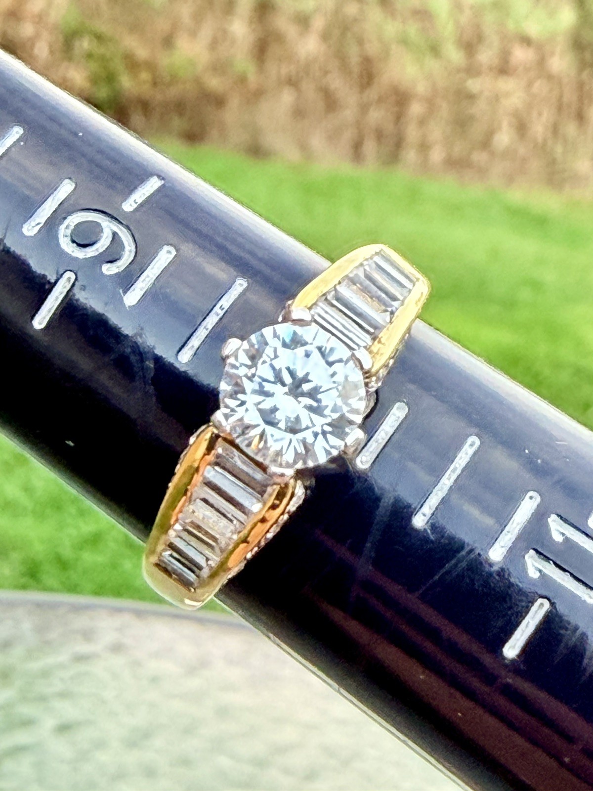 Vtg 925 CZ Sterling Gold Wash Right Hand Solitaire Engagement Ring Travel Ring