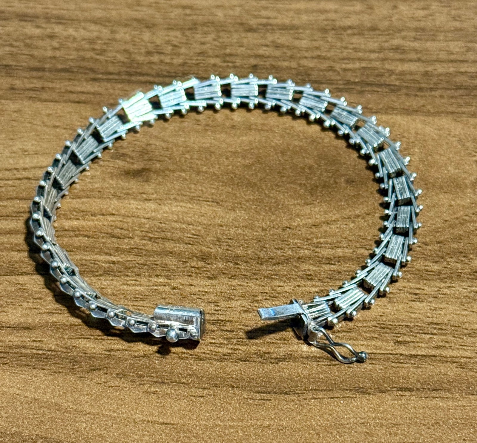 Vintage Mexican Sterling Silver Articulated Bar and Ball Link Bracelet