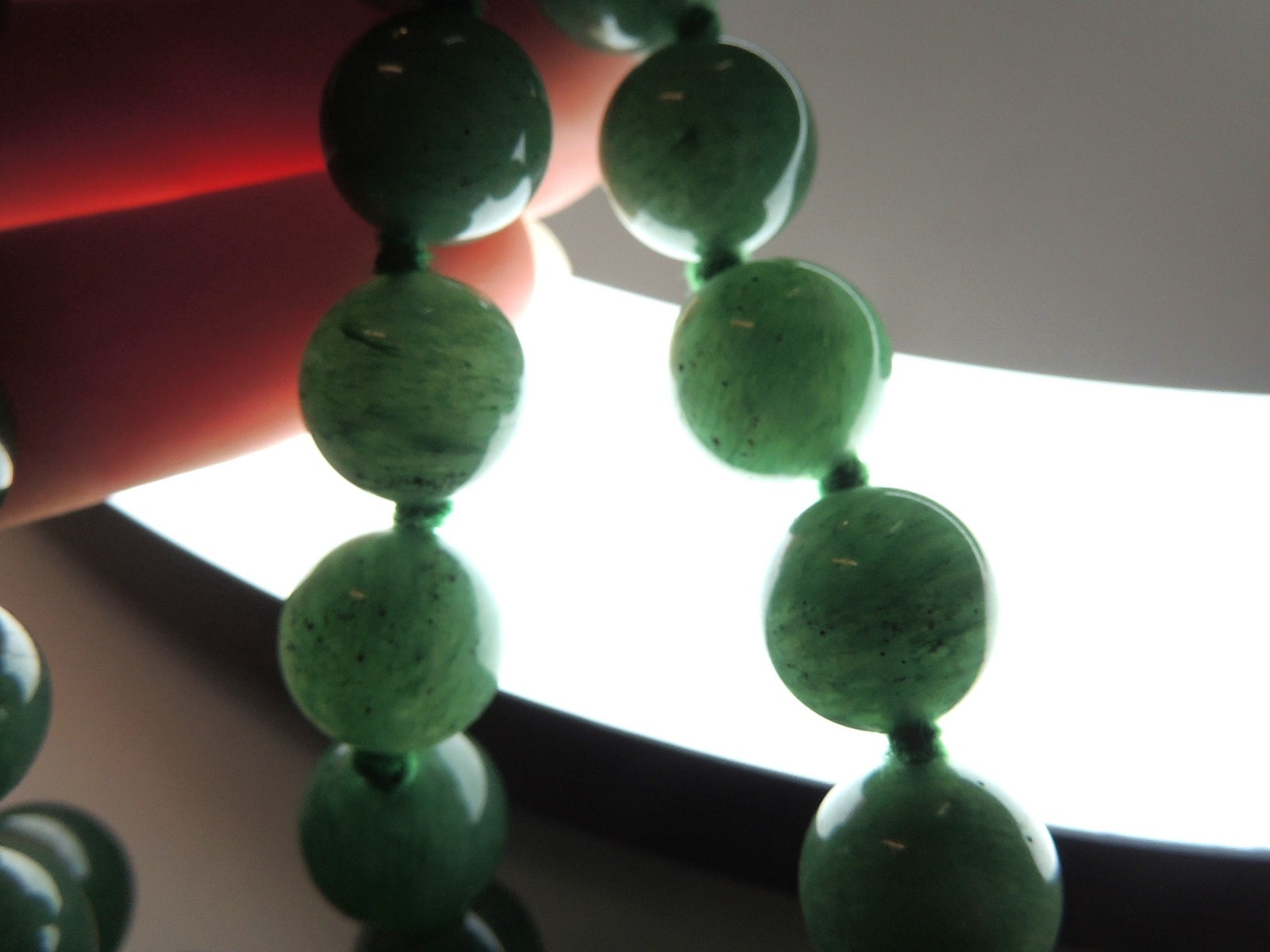 Vtg Dark Green Jade Stone Beaded Knotted Strand Necklace 18″