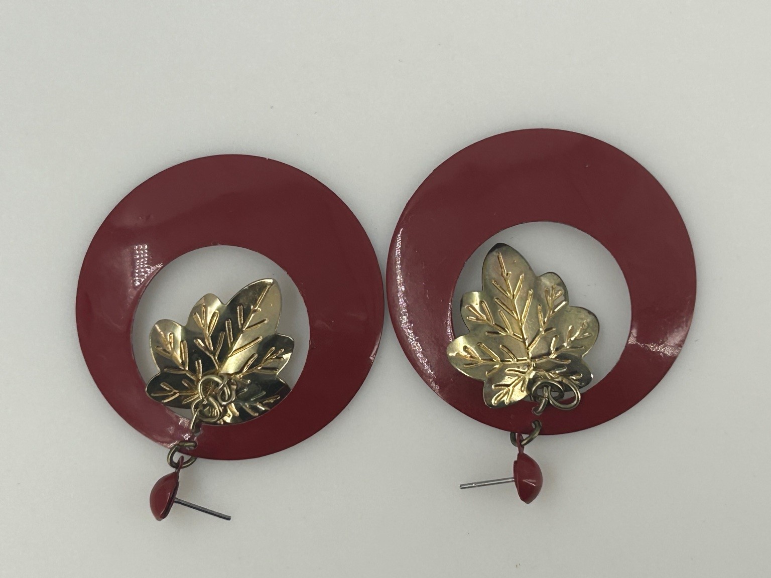 Vintage Dangle Drop Earrings Gold Tone Metal Red Enamel Leaf Charm
