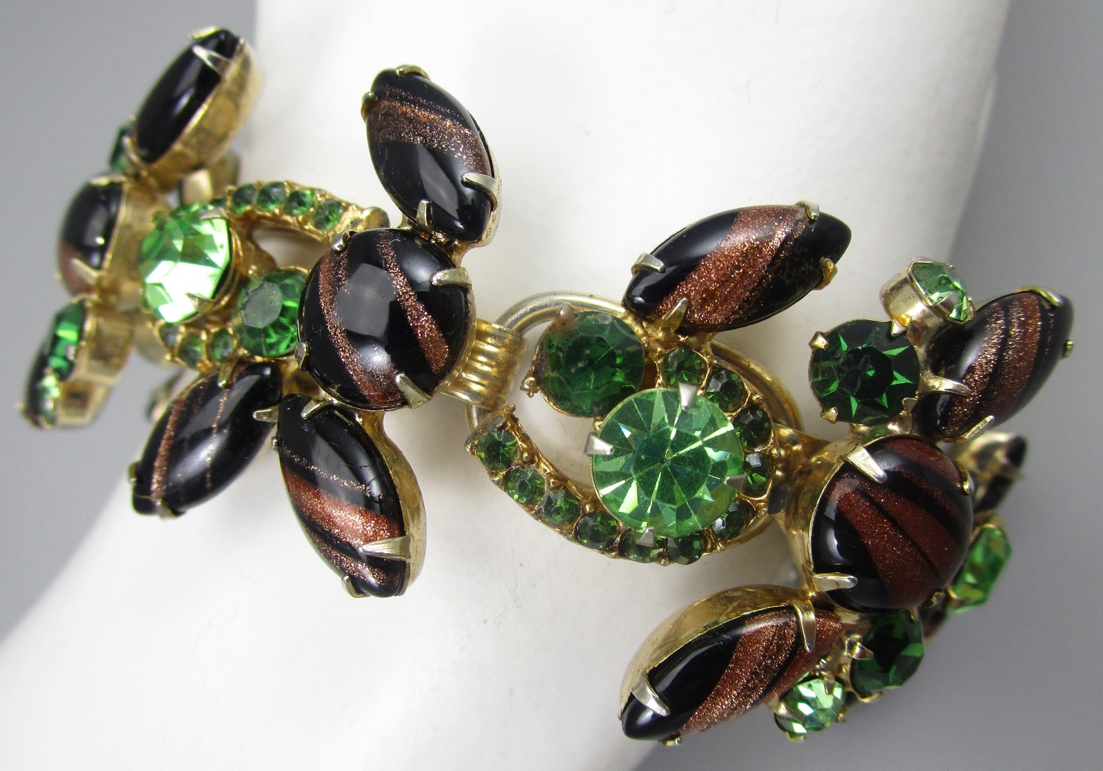 RARE JULIANA DELIZZA & ELSTER AVENTURINE GLASS BRACELET W/ COORDINATING EARRINGS