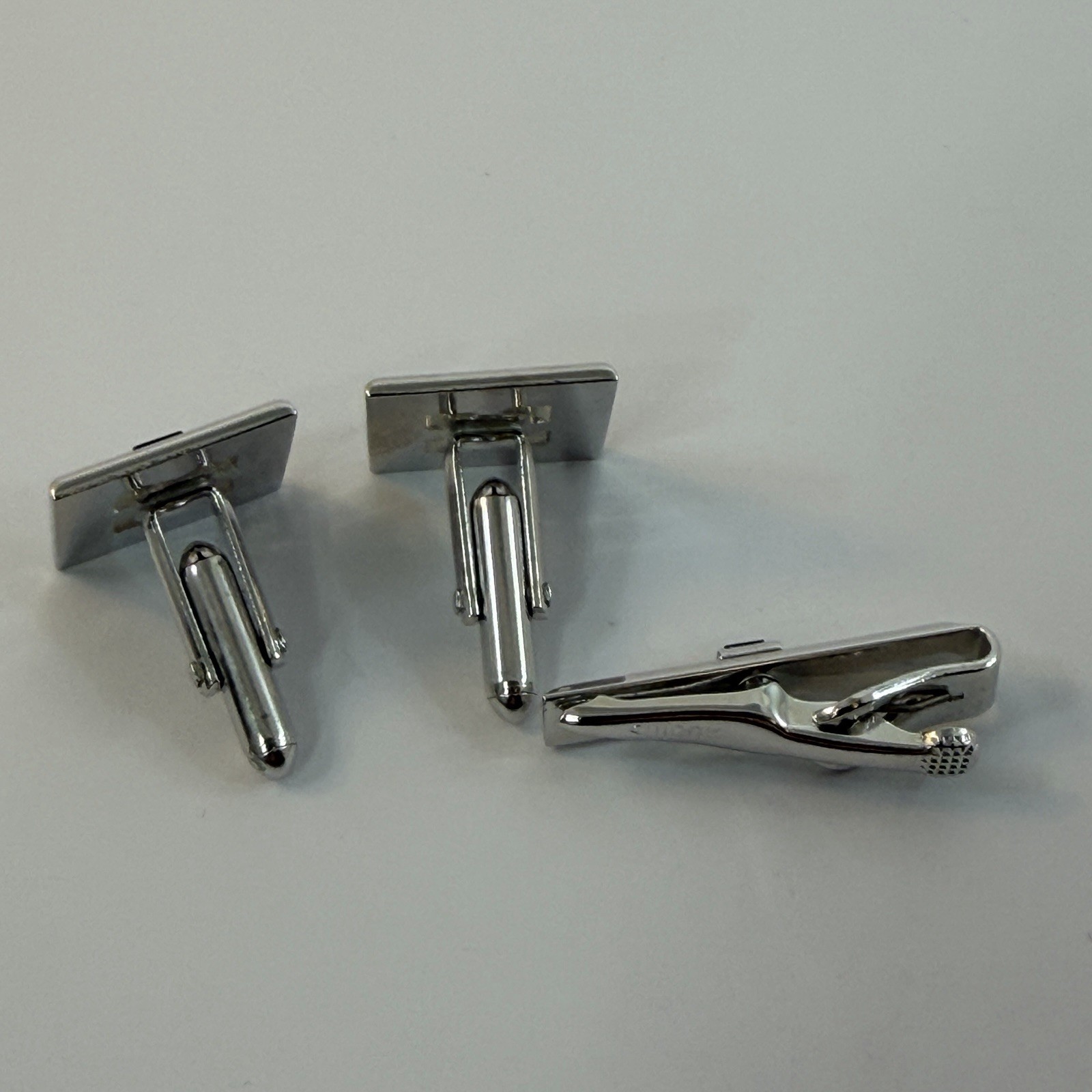 Swank Tie Clip and Cuff Links Set Brushed Silver Tone Onyx Stone