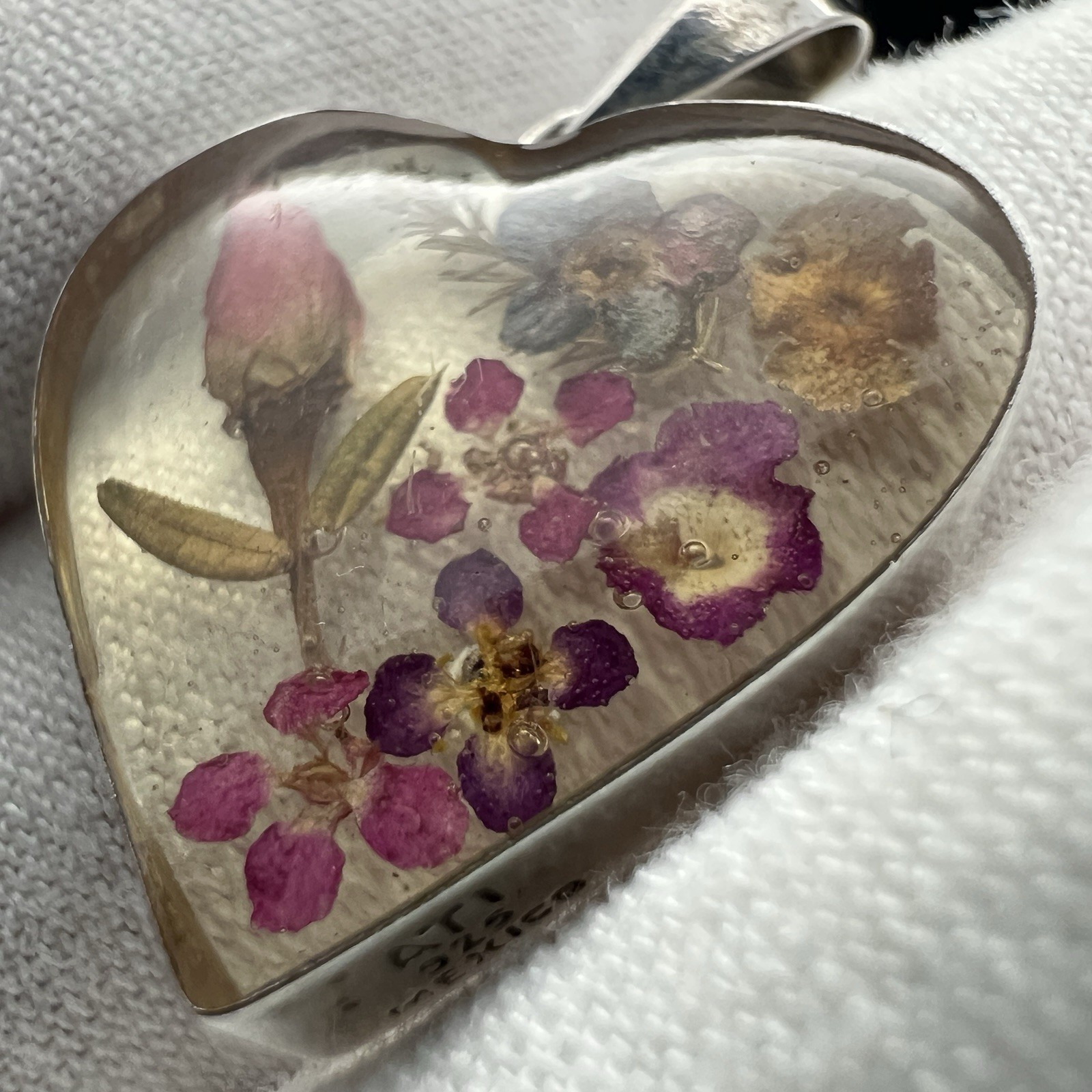 Vintage ATI Mexico Sterling Silver Dried Flowers In Resin Heart Pendant Signed