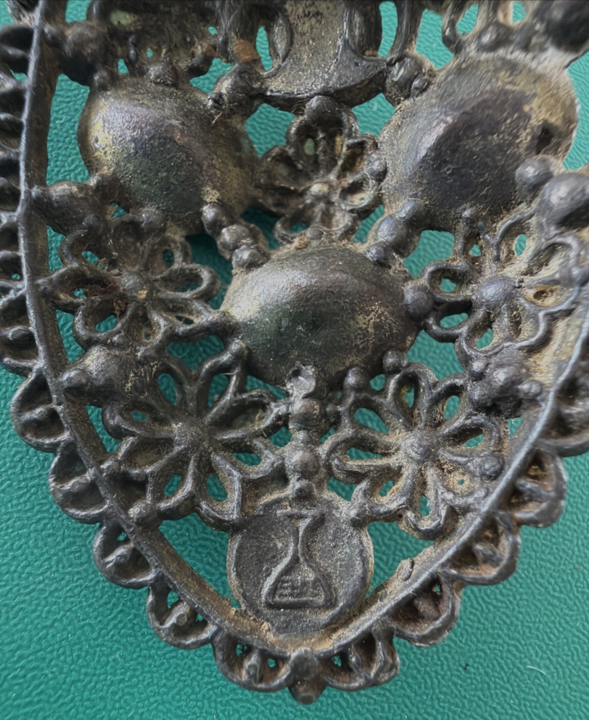 New England Glass Works Dress Clip Emerald Green Rhinestones READ Missing Stones