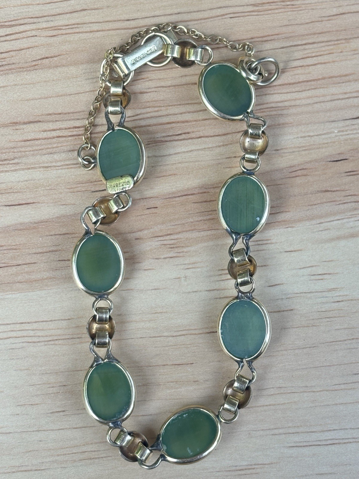 Vintage 12K Gold Filled Green Jade Bracelet 7” Oval Jade Link Womans Jewelry