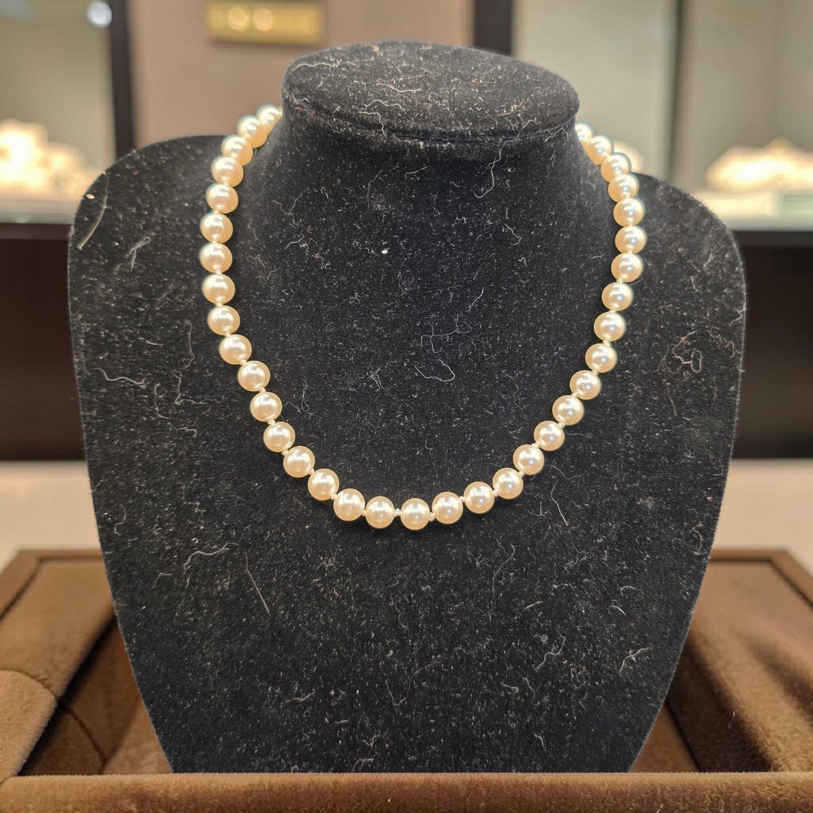 Vintage Hand-Knotted Glass Faux Pearl Choker Necklace Fish Hook Clasp 16 Inches