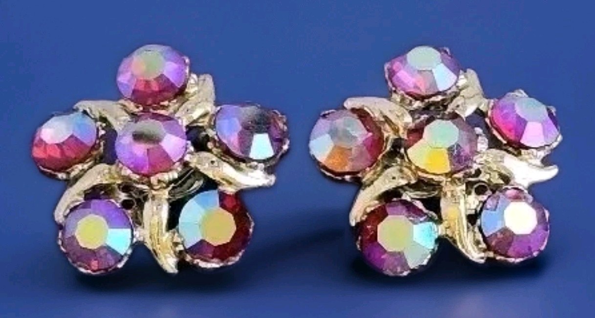 AURORA BOREALIS PURPLE BLUE PINK HUES FLOWER CLIP-ON EARRINGS-1.25″ DIAMETER