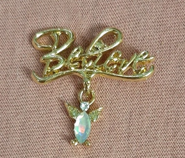 Vintage Believe Gold Tone Script With Dangle Rhinestone Angel Lapel Pin