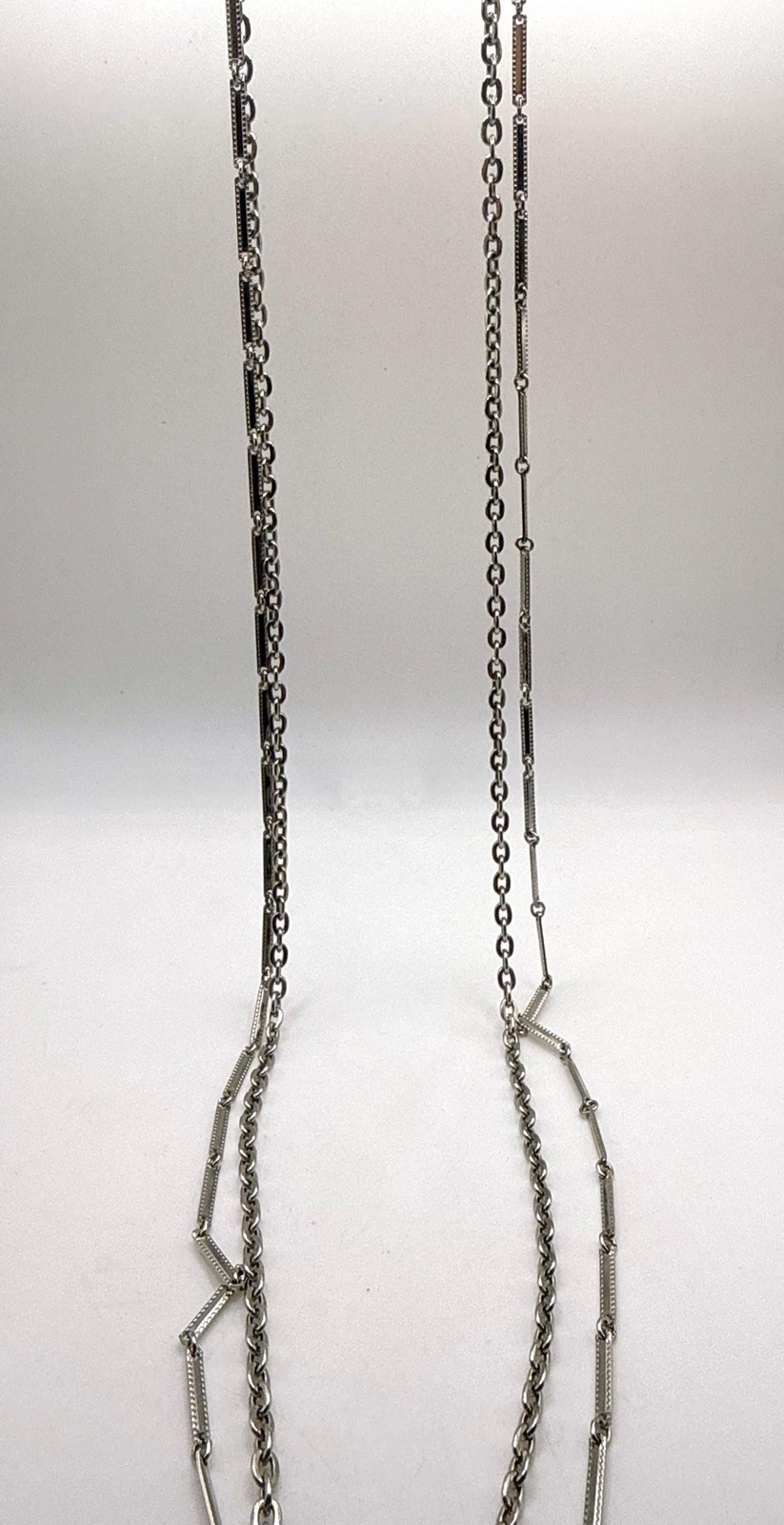 Vintage two strand long silver tone chain bar link