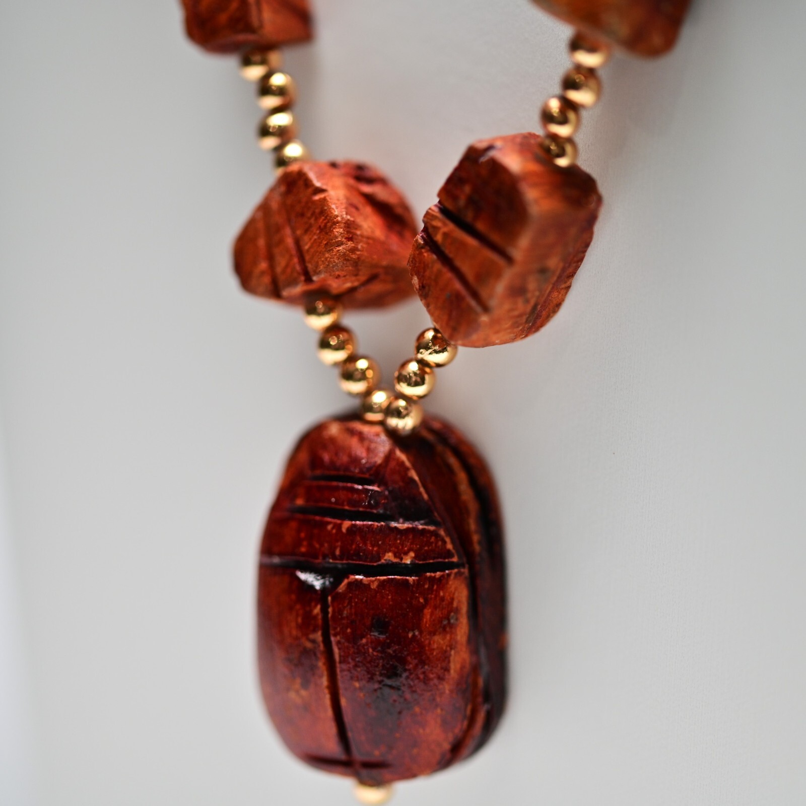 Vintage Original East India Red Agate Carnelian Gemstone Pendant Estate Necklace