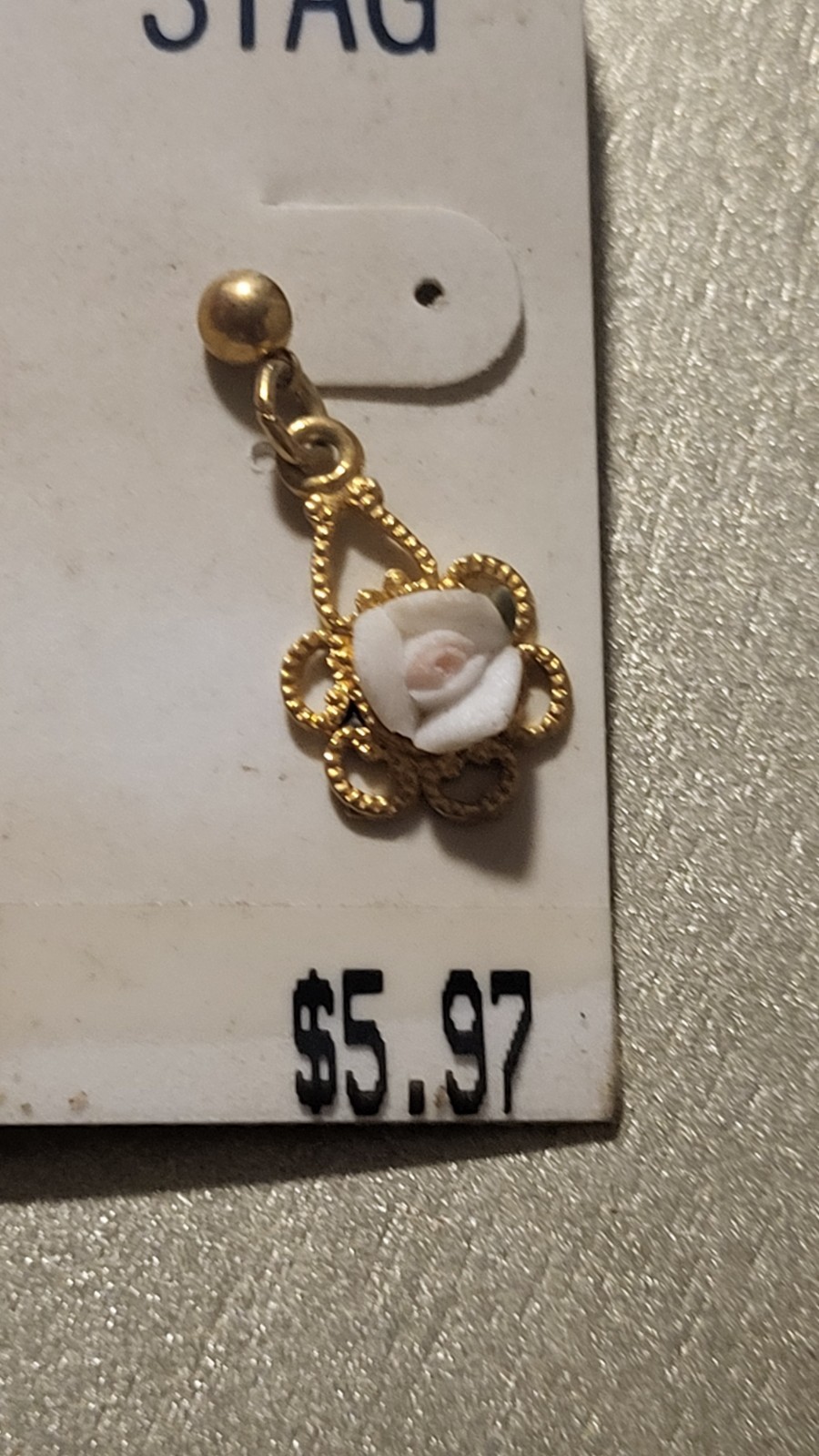 WHITE STAG Vintage Earrings/ BRAND NEW. 1C2