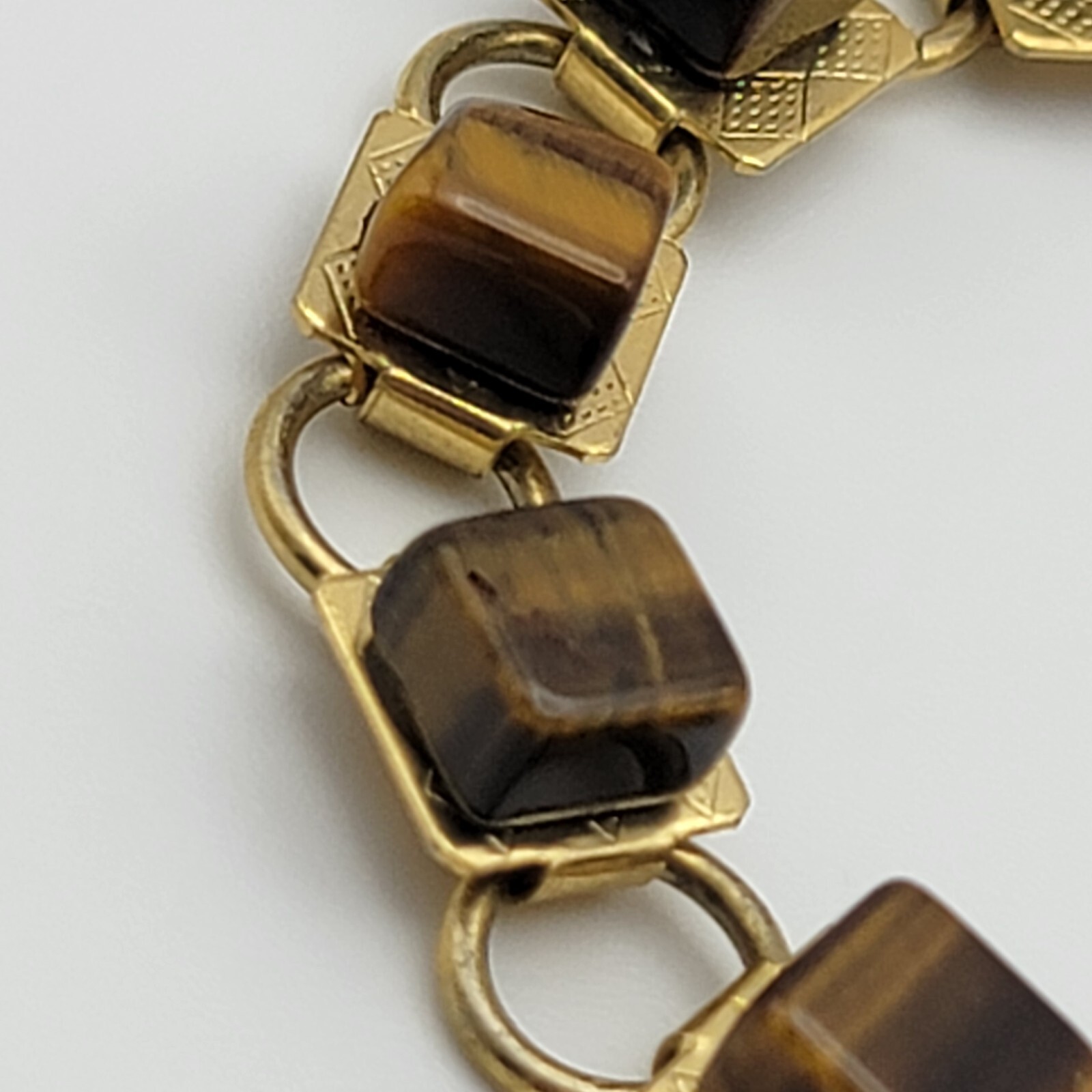 Vintage Art Deco Gold Tone Tiger’s Eye Square Bead Bracelet 7.25 in Fold Clasp