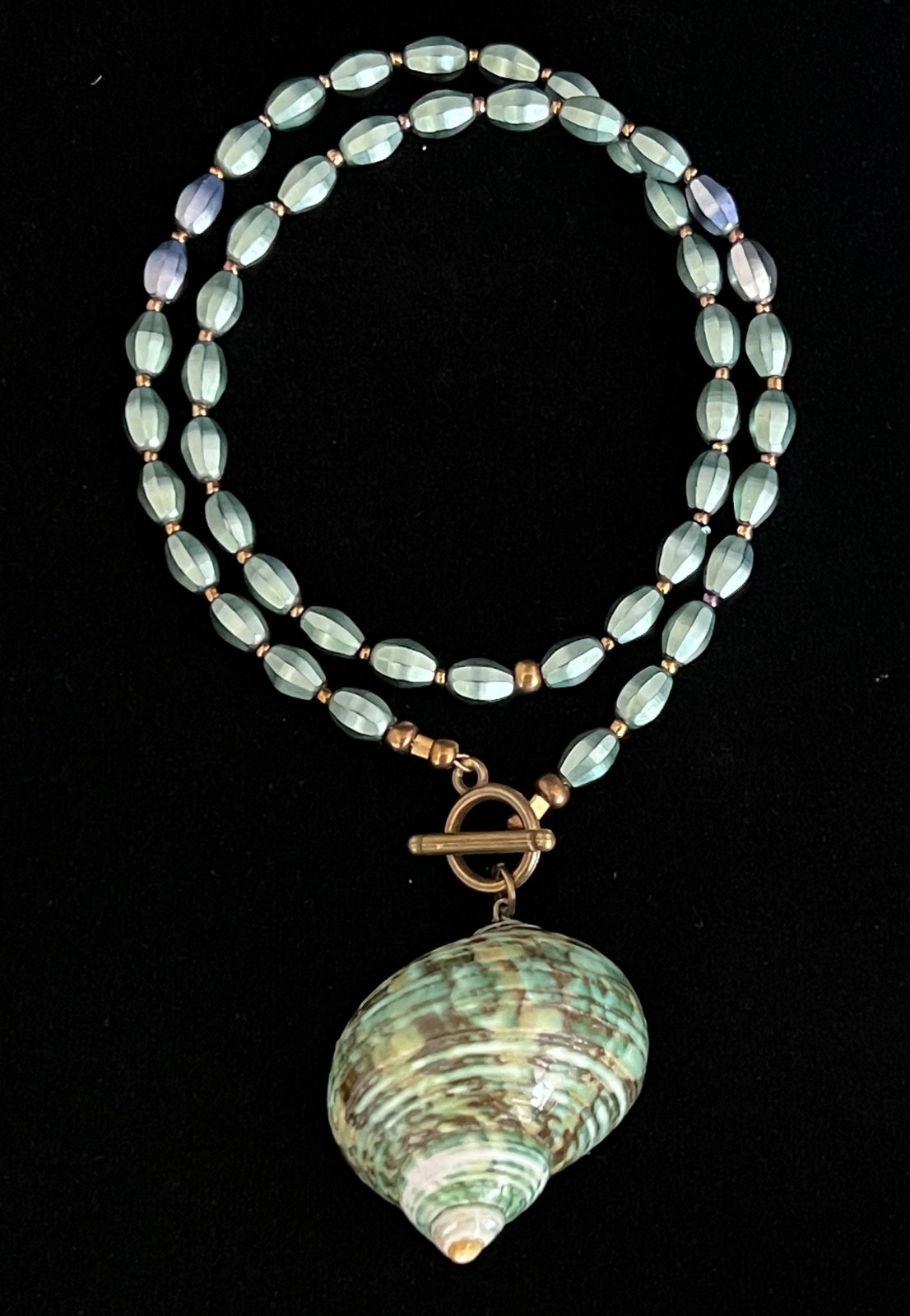 Artisan Necklace Sea Green Turbo Shell Seashell Pendant Pearly Green Beads