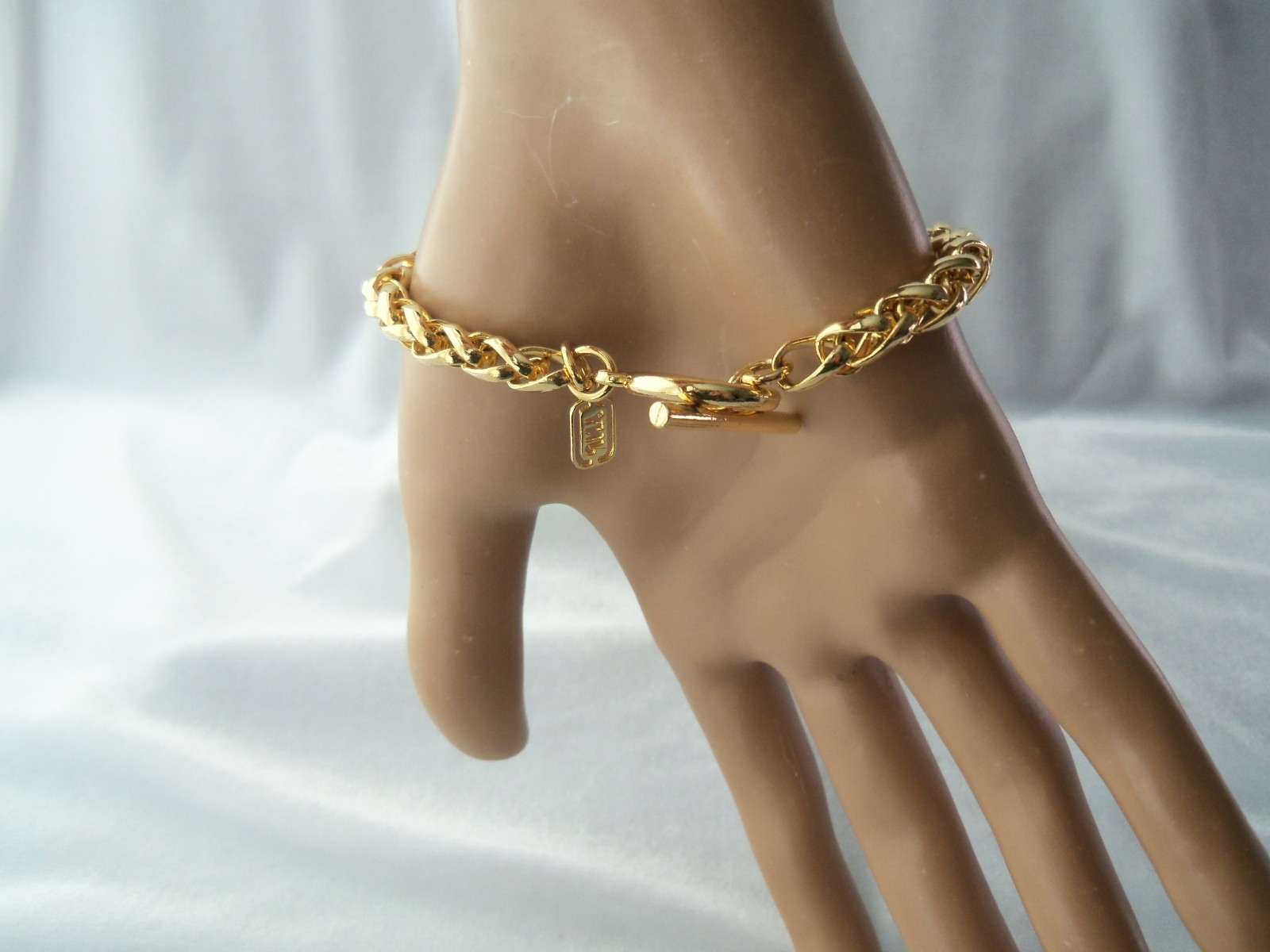 JNY Jones New York Gold Plated Spiga Wheat Chain Toggle Bracelet