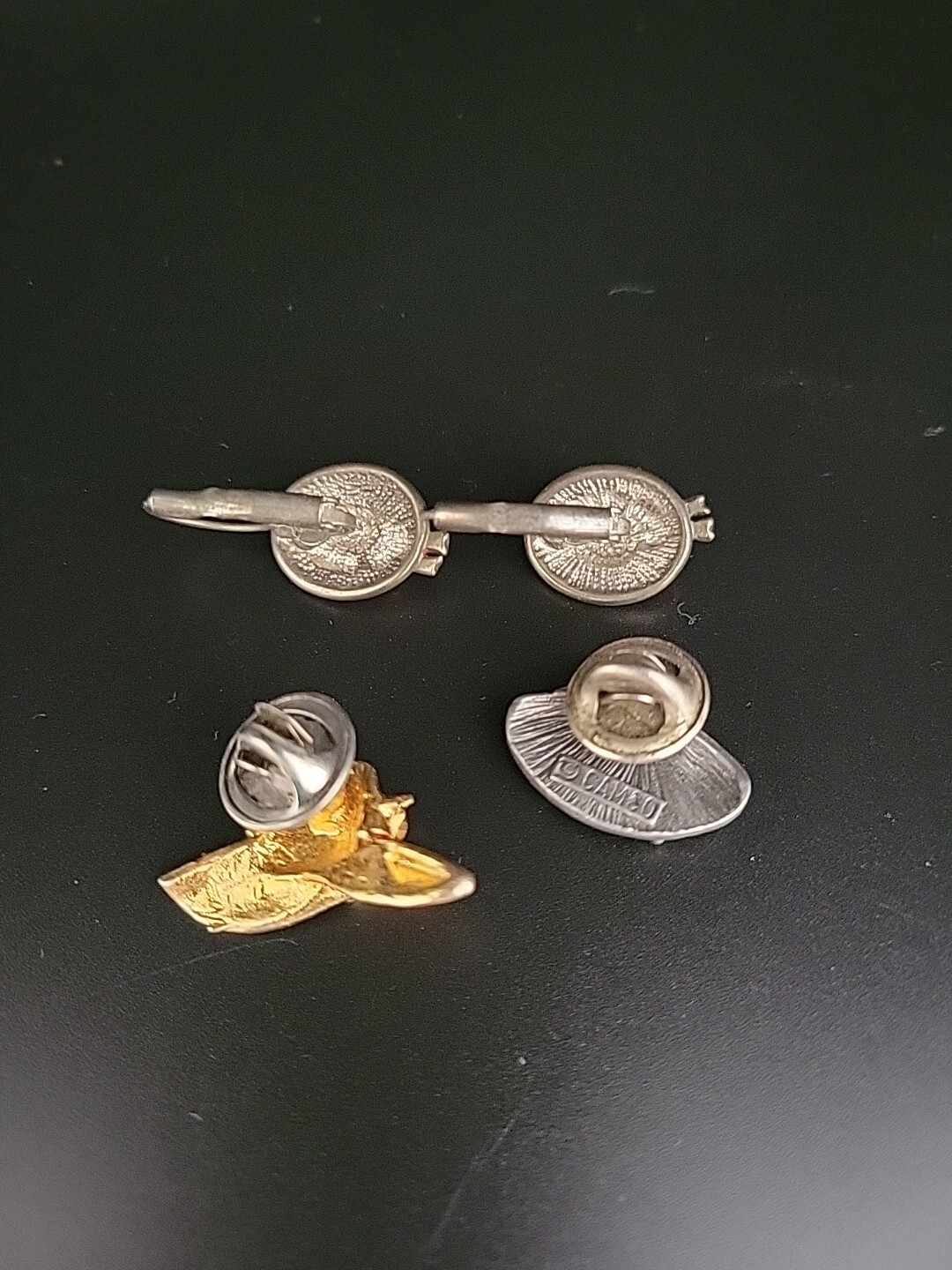 2 Vntg Red Hat Society pins & a pair of pierced earrings