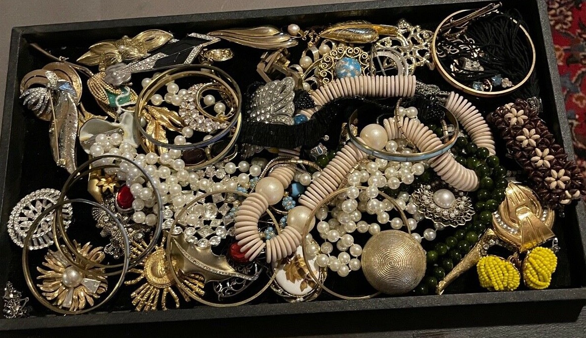 CHOOSE YOUR LOT JEWELRY VINTAGE MCM ESTATE RHINESTONE $1 AND UP 10% OFF MORE