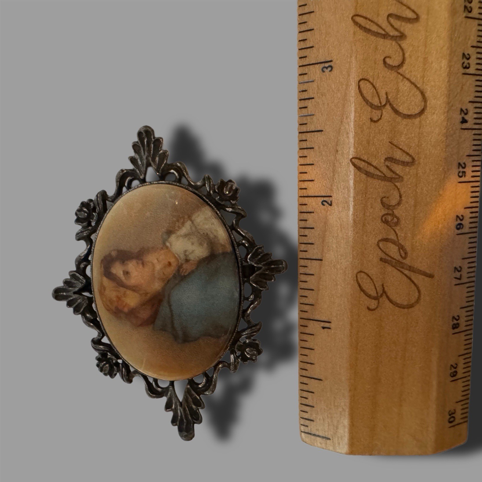 Vintage Style Madonna & Child Catholic Brooch Virgin Mary Devotional Pin