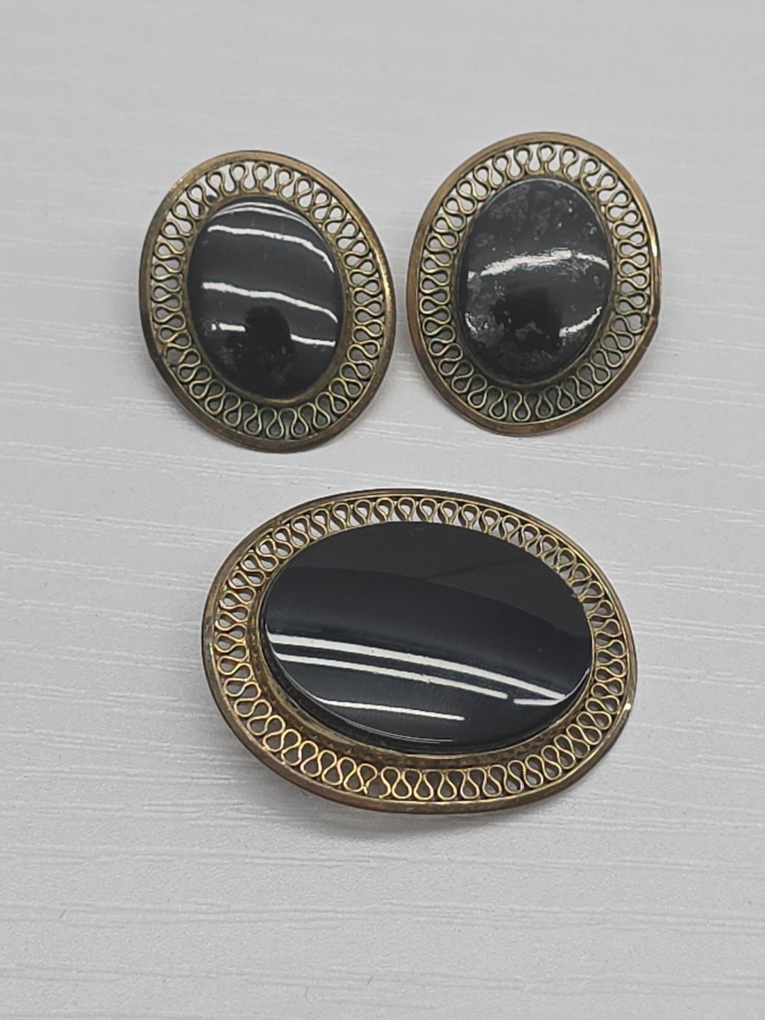 Vintage Winard 1/20 12k GF Black Onyx Clip On Earrings And Brooch Set