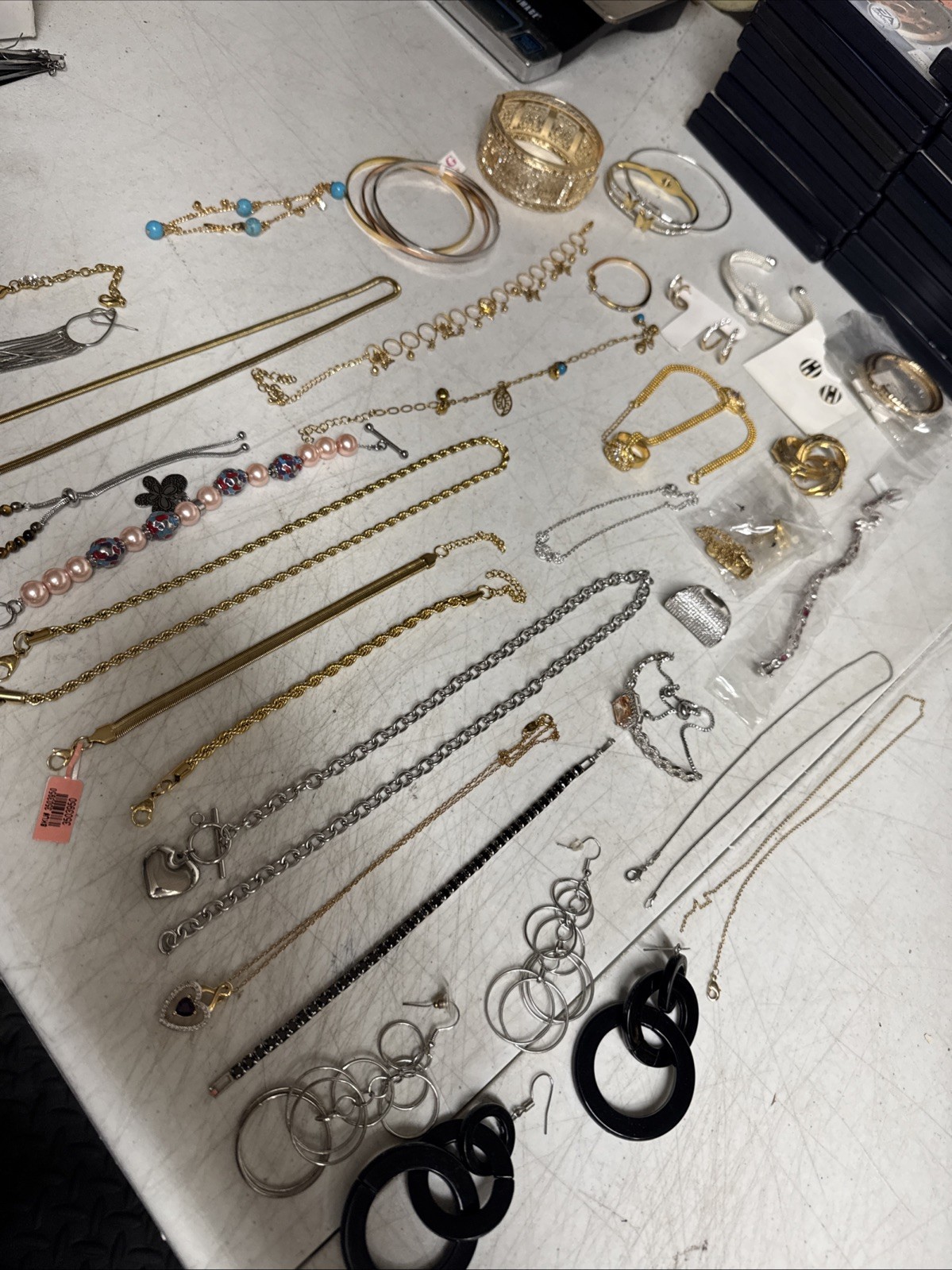 Lot Of Mix Vintage JEWERLY #5