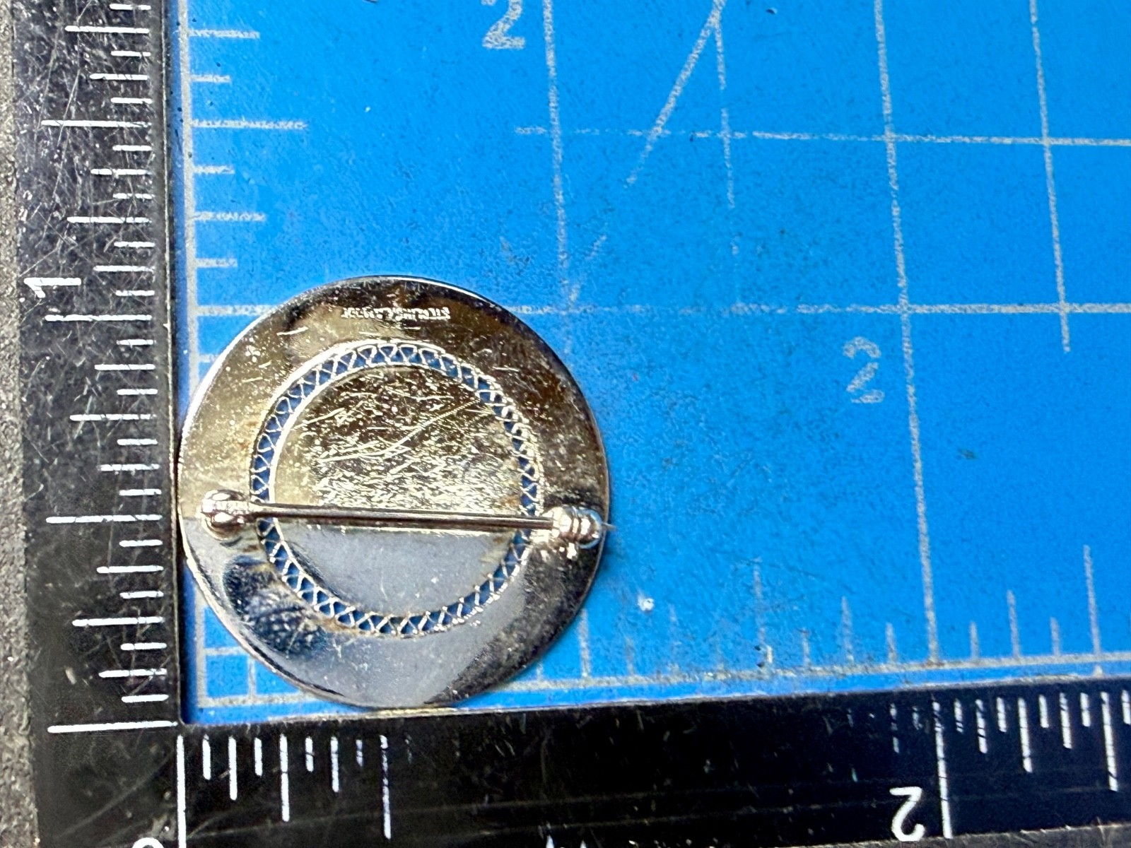 Initial Letter P ? Calligraphy On Vintage Sterling Silver Round Disc Brooch
