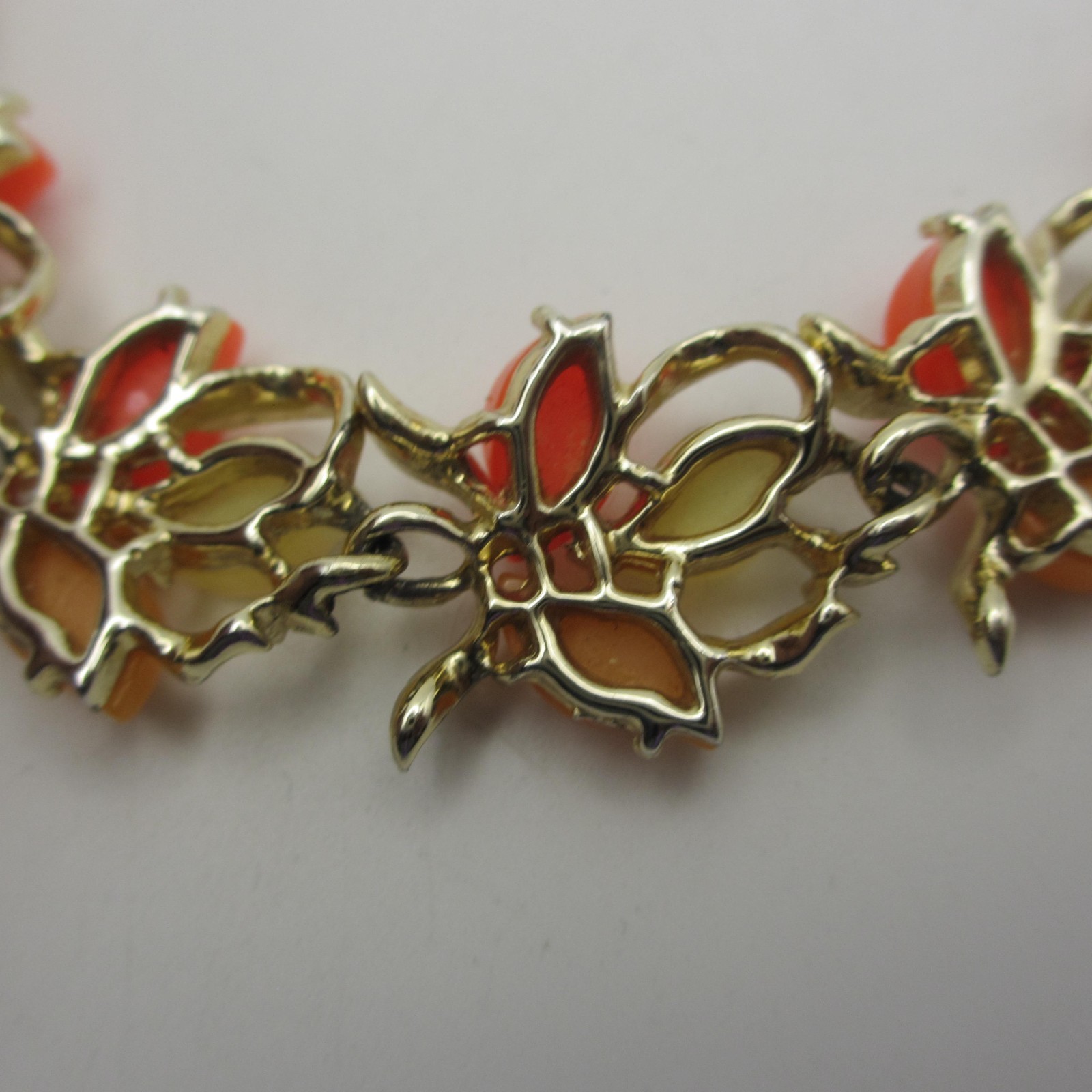 Vintage Thermoset Bracelet Orange Cream Gold Tone