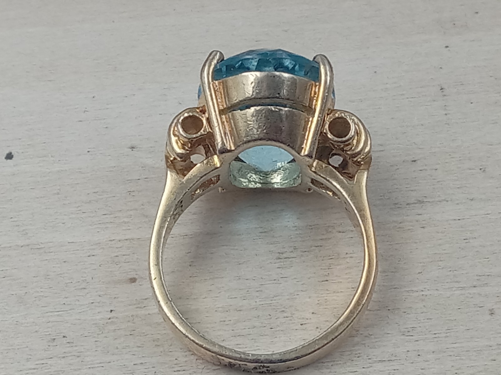 Deco style Sterling Ring Gold Wash – Faceted Blue Topaz Oval & Clear Accents: S8