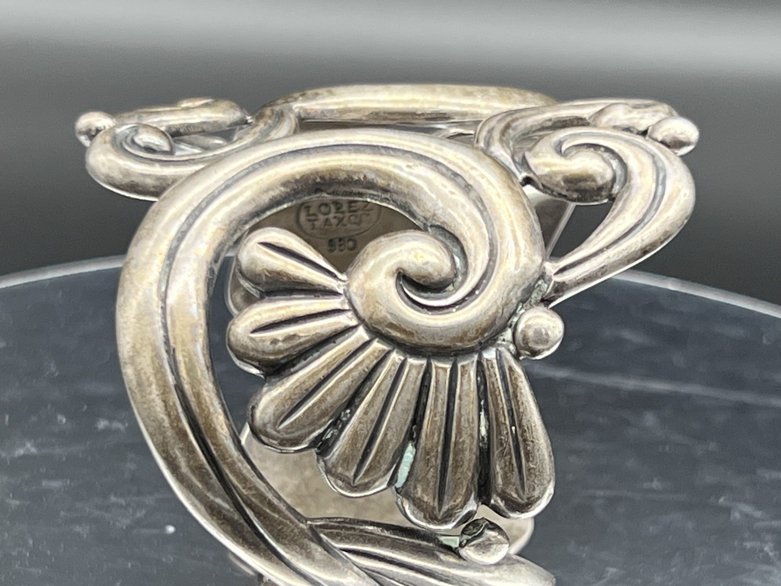 Solid Silver 980 Clamper Bracelet GERARDO LOPEZ TAXCO High End Select Magnifico!
