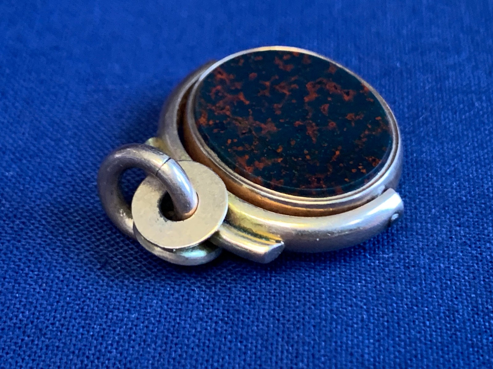 Antiq Yellow Gold Pocket Watch Fob Rotating Pendant Bloodstone Carnelian 10.19g
