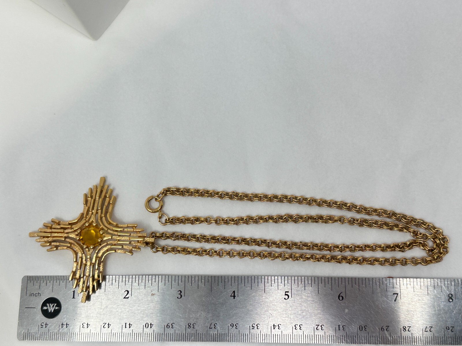 Vintage 1978 Sarah Coventry Goldtone OMEGA Maltese Cross Pendant 24″ Necklace