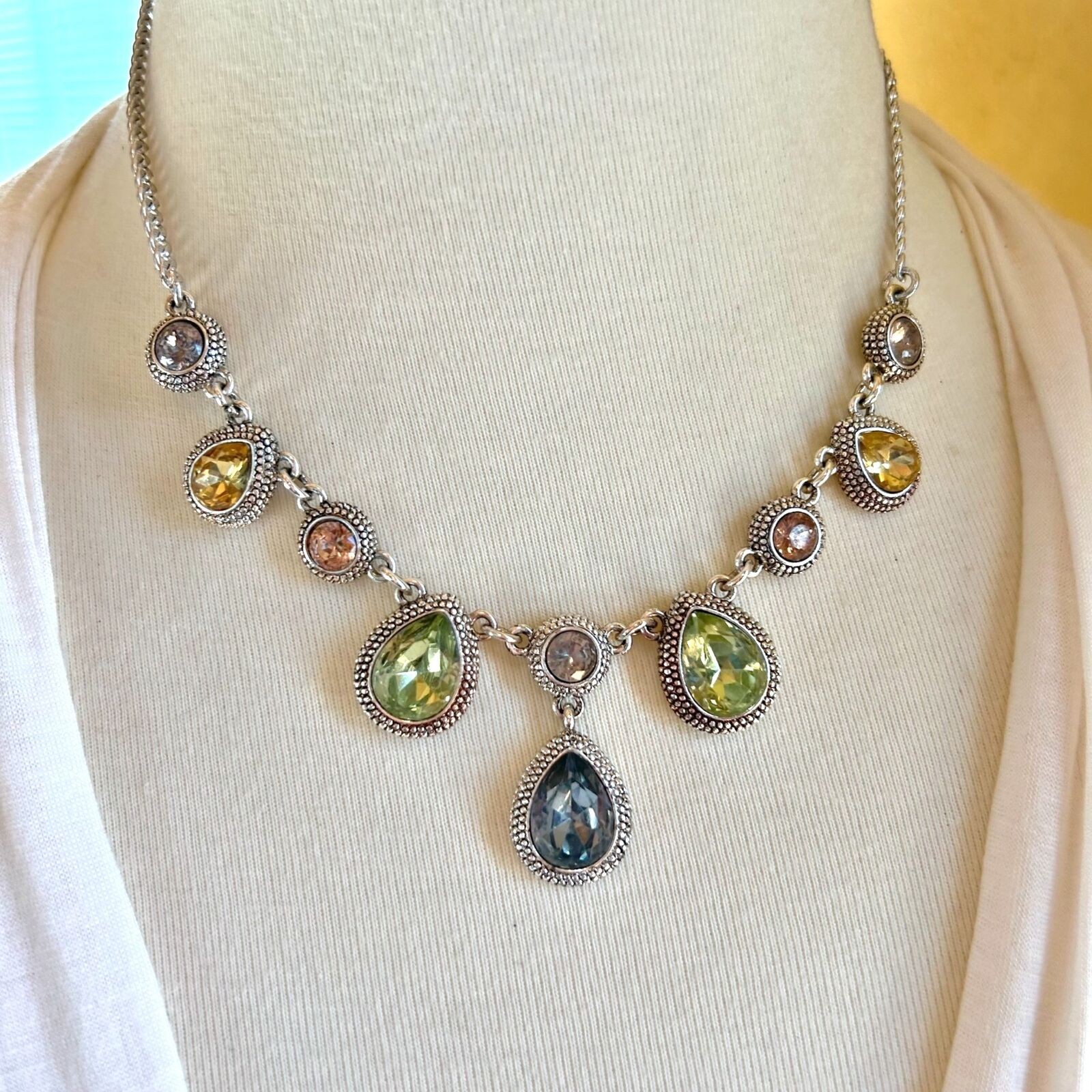 Vintage Napier Silver Tone Multi-Color Pastel Teardrop Necklace