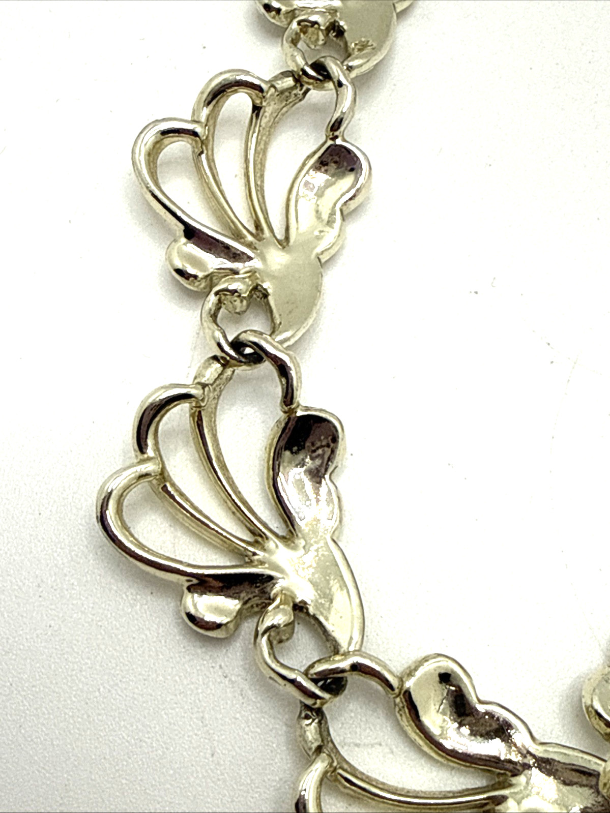 Vintage Sarah Coventry Frosted Feathers Choker Necklace Silver Tone 15″ -17″ MCM