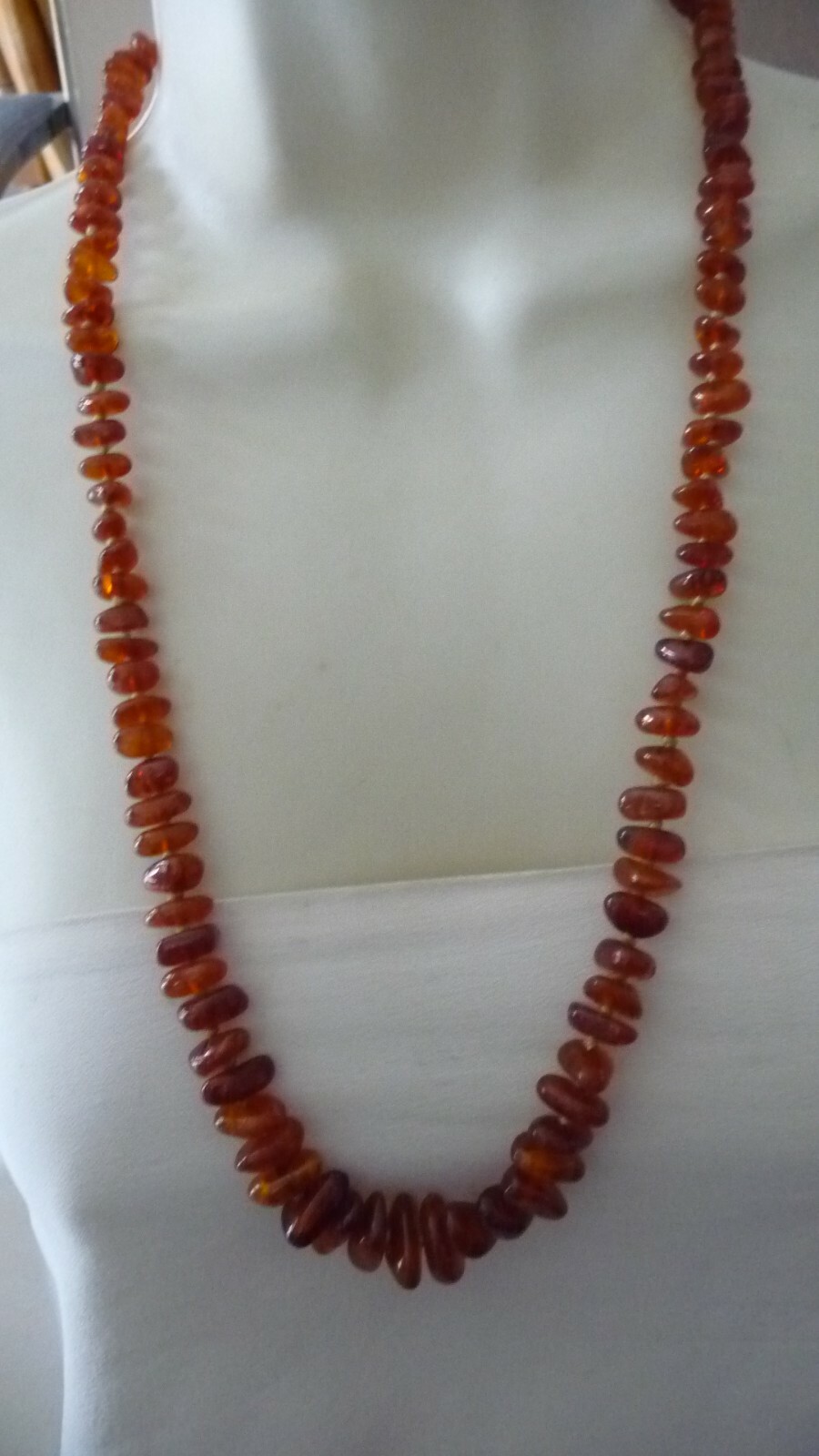 #53X vtg COSTUME NECKLACE 13″ L NO CLASP GRADUATED HAND KNOTTED CHUNKS OF AMBER