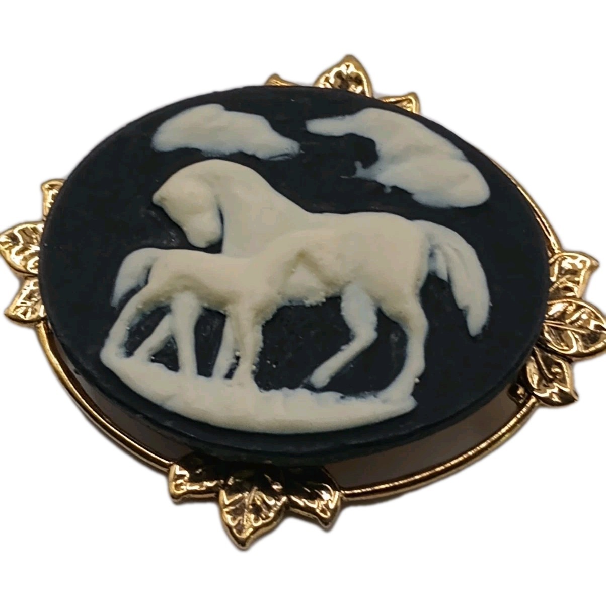 Vintage Horse & Foal Cameo Brooch Pendant White Gold Tone Leaf Frame 2 by 1 1/2