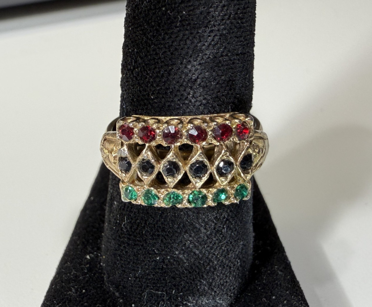 Vintage Red Green & Black Rhinestone Gold Tone Ring Size 7