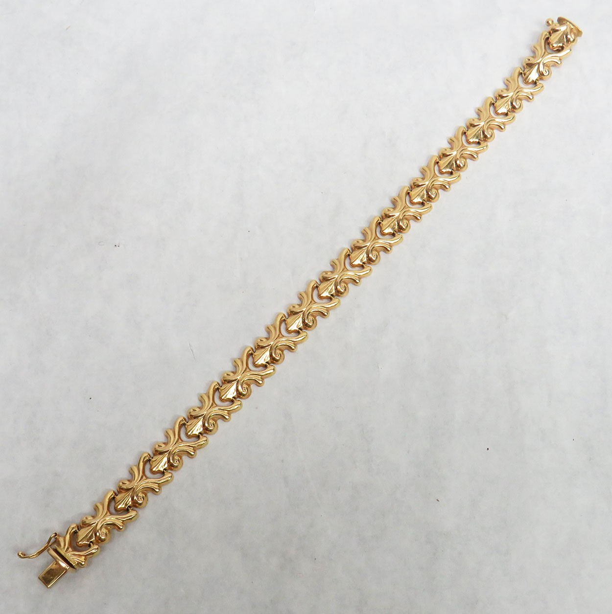 BEAUTIFUL 18K GOLD PUFFY LINK 7 3/4″ BRACELET