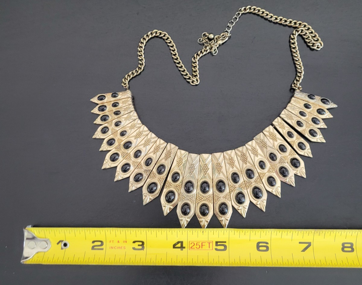 Vintage 1980s Gold Tone Black Cabochon Bib Statement Necklace