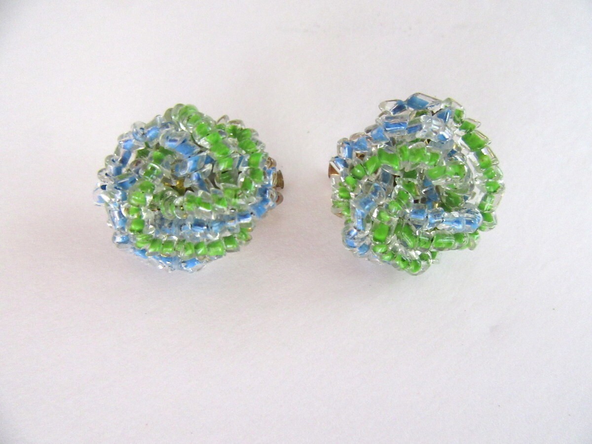 Vintage Blue & green beaded necklace & clip on cluster earrings set – Japan MCM