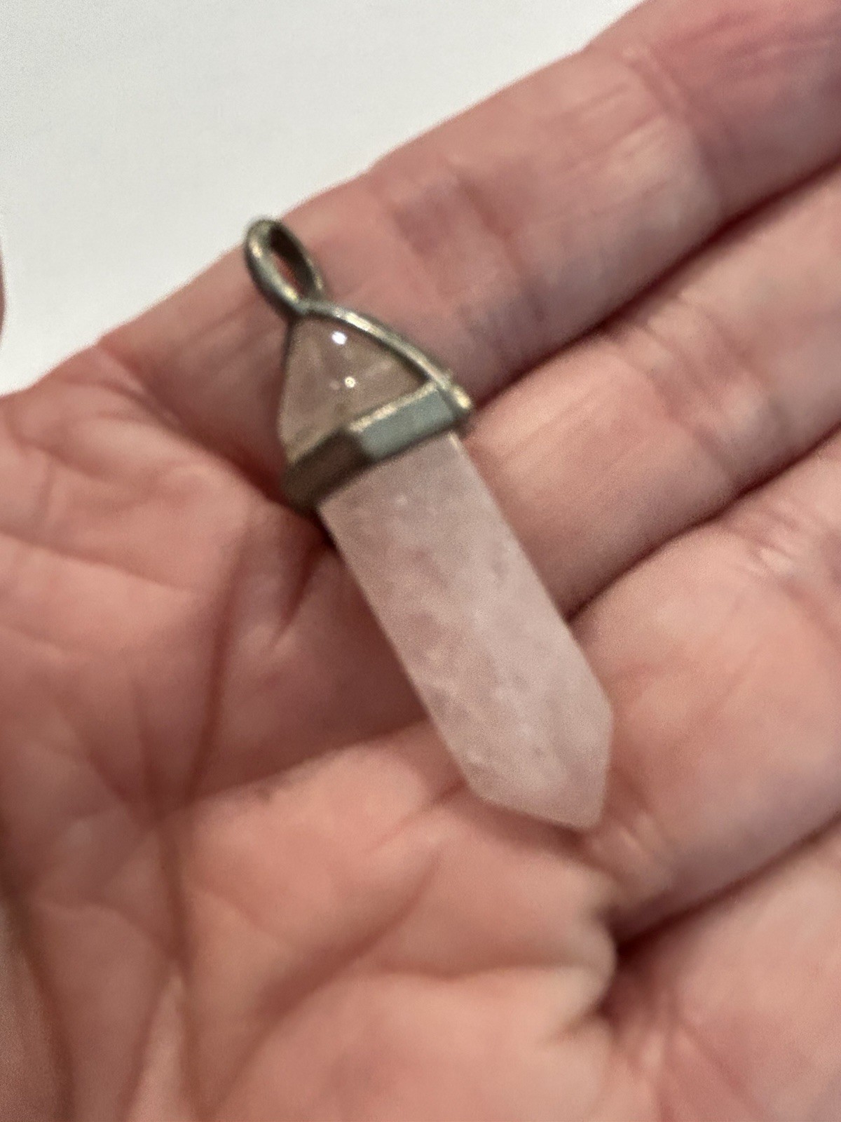 Vintage Silvertone Double Point Rose Quartz Chakra Necklace Charm 1–1/2 “ Long