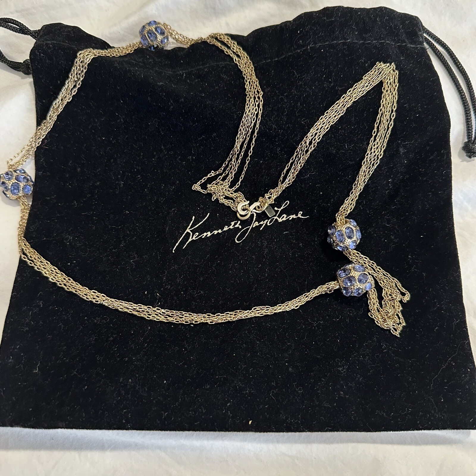 KENNETH JAY LANE SIGNED NECKLACE WITH BLUE CRYSTALS and POUCH