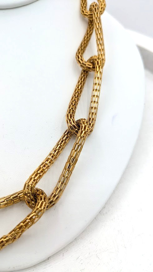 Vintage Mesh Link Necklace Lightweight Gold Tone Chain 16 Inch