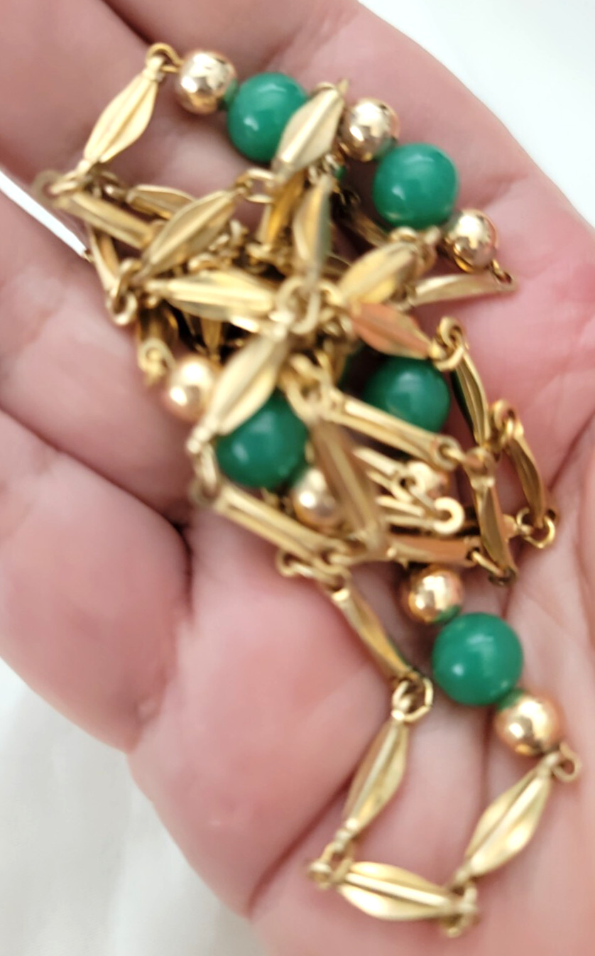 Vintage Green Peking Glass Beads Station Gold Tone Bar Link Chain Necklace 32″ L