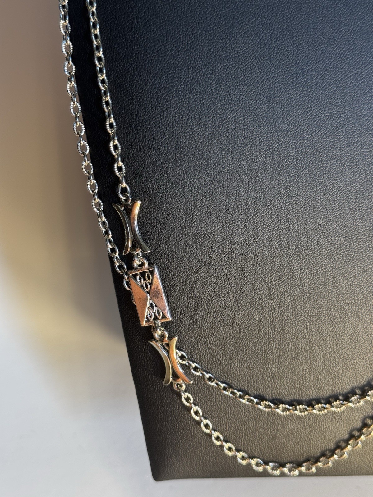 Vintage Modernist Art Deco Detail Silver Link Chain Necklace 27 Inches Long