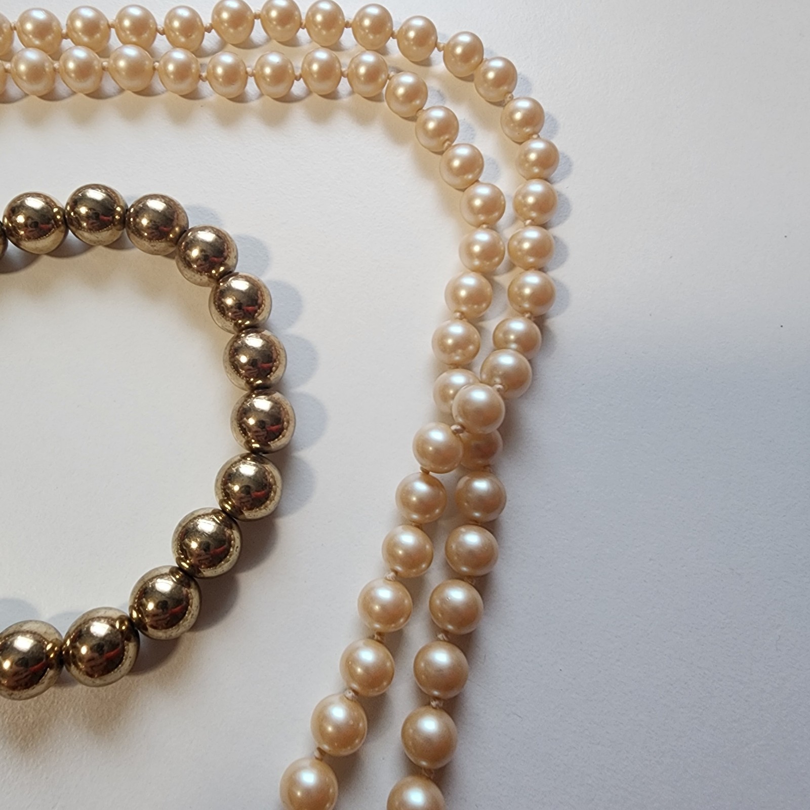 Lot Of 3 Vintage Faux Pearl / Beads Bracelets Necklace Choker Round Stretch