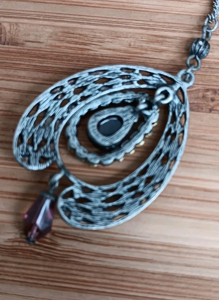 Vintage gunmetal pendant W/ pink rhinestones & purple/pink bead accents, 18-21″